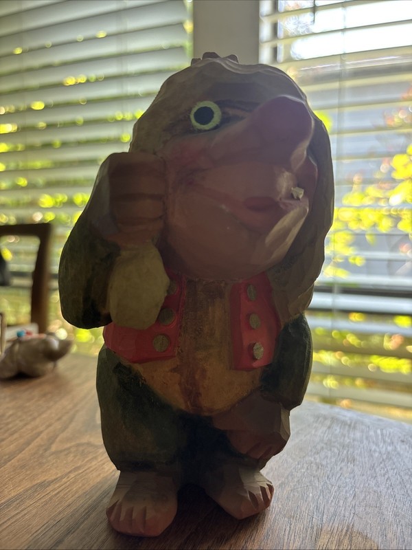 Norway Hand Carved Wood Troll /Gnome Red Vest in the style of Henning 7"x4"