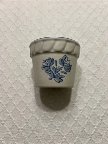 Vintage Pfaltgraff Yorktowne Stoneware Flower Pot