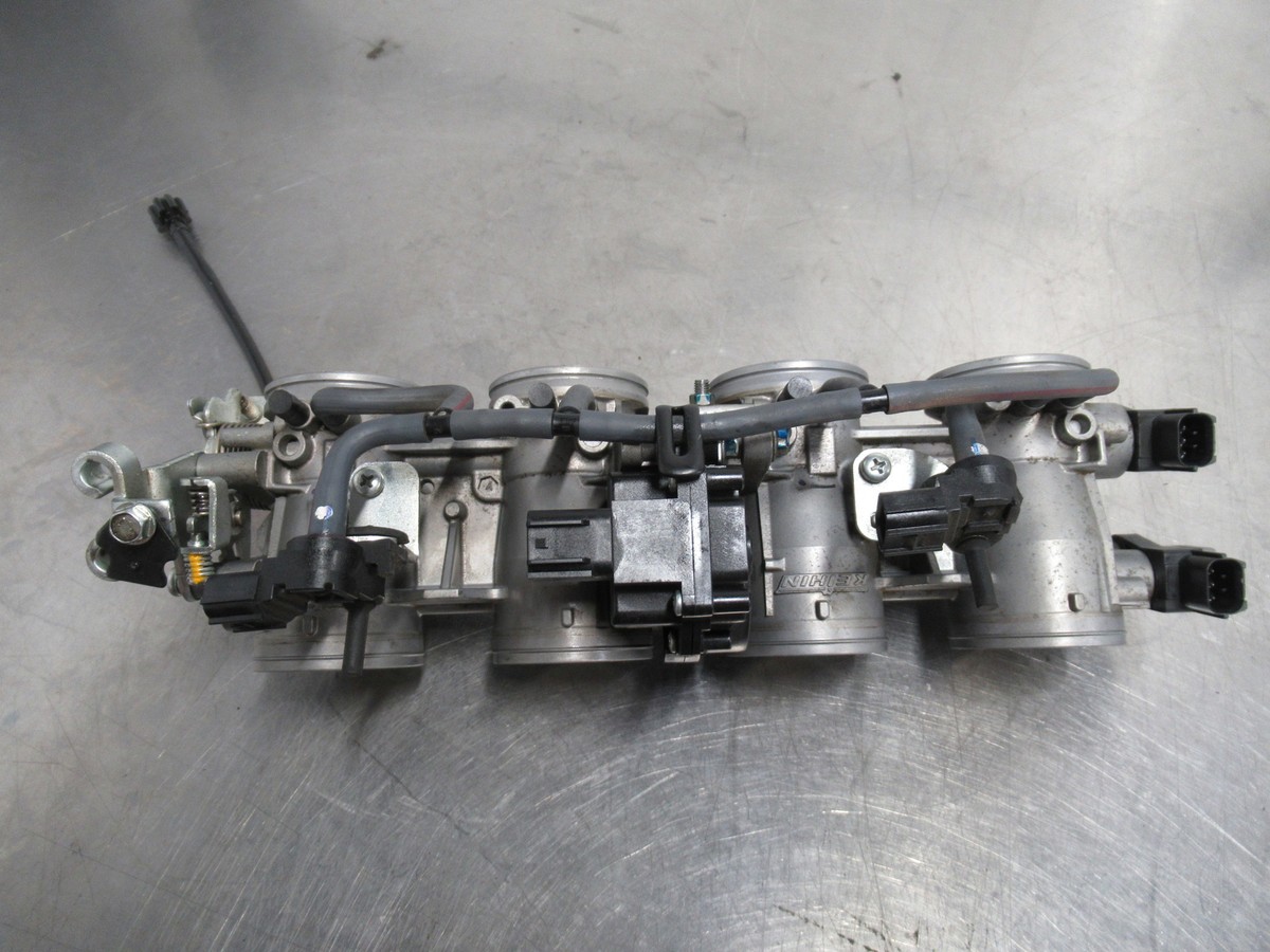 EB1263 2018 18 KAWASAKI NINJA ZX-6R THROTTLE BODY ASSEMBLY