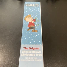 PEANUTS CHARLIE BROWN CHRISTMAS TREE 18” TALL FUNNY HOLIDAY CENTERPIECE  NEW