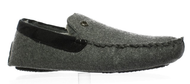 mens moccasin slippers size 13