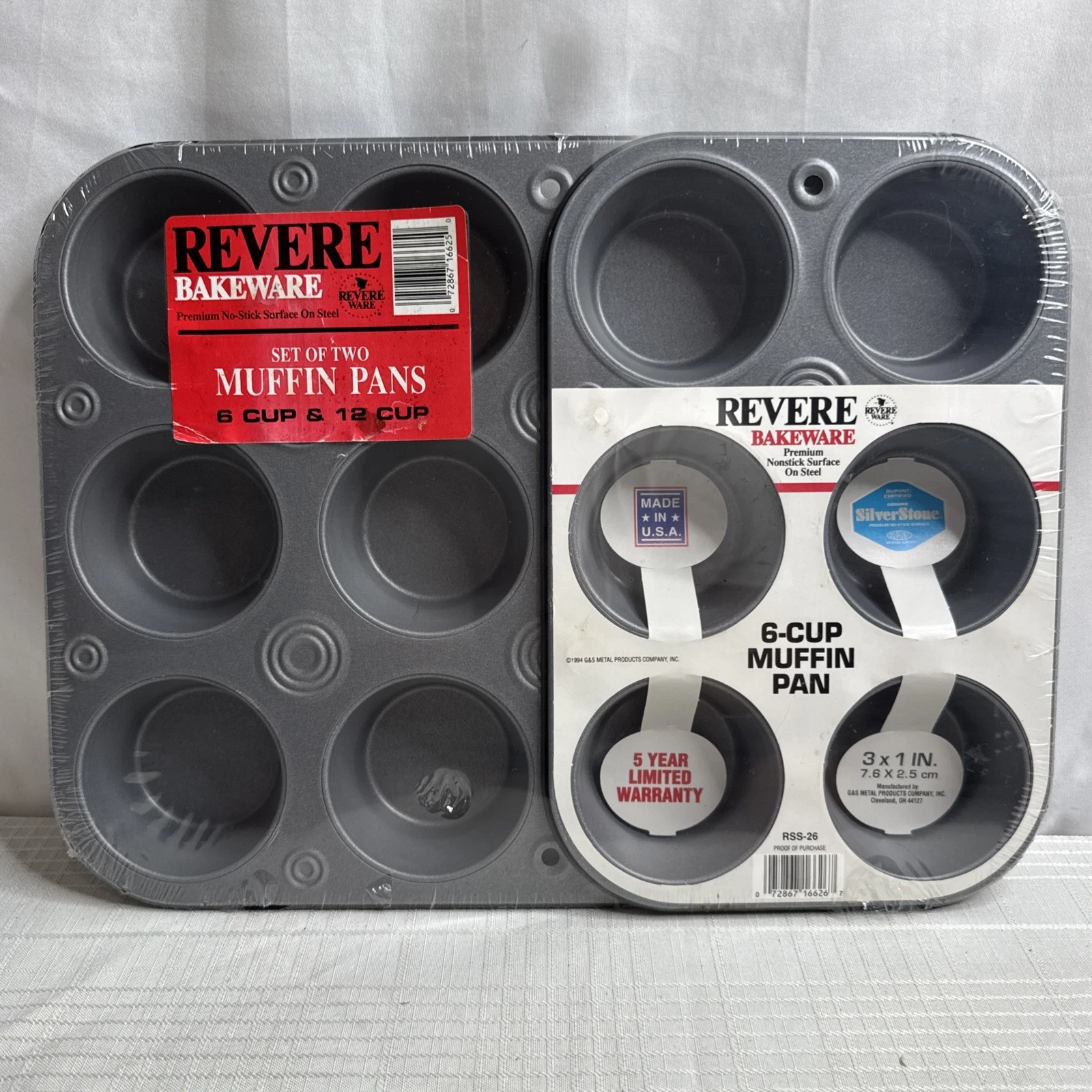Revere Ware Bakeware Muffin Pan Set 12 + 6 Cup Nonstick Steel 1994 VTG NEW READ
Opens in a new windo