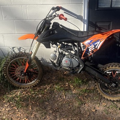 Tao Tao Dbx1 dirt bike 140cc  4 stroke 