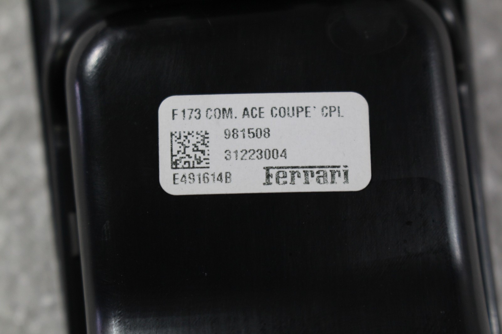 Ferrari 296 GTB Window switch P/N 981508