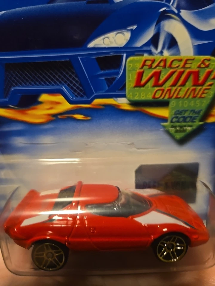 Coche de juguete Lancia Stratos rojo 25/42 Hot Wheels 2002 primeras ediciones #037 Foto 3 de 4
