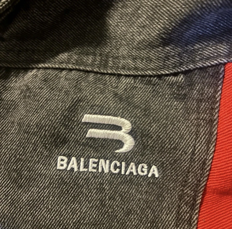 Chaqueta bomber Balenciaga Track Denim Foto 4 de 4