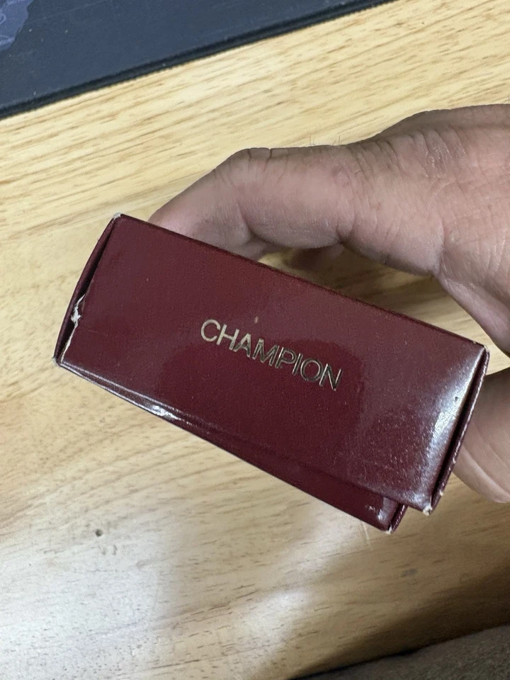 Navaja de bolsillo Victorinox Swiss Army Champ Foto 2 de 4