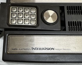 Mattel Intellivision 1979 Console Model 2609 Dual Controller, Tested, Powers Up