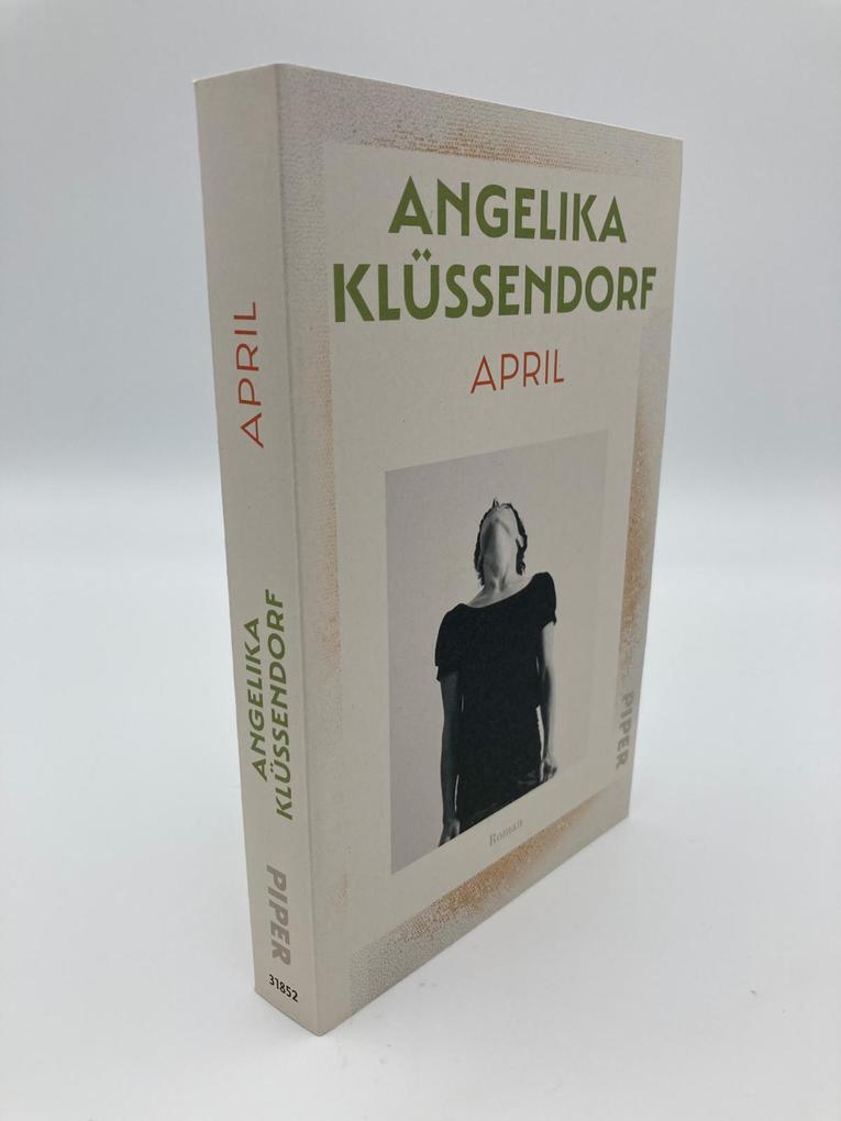 Thumbnail - April | Angelika Klüssendorf | 2021 | Deutsch