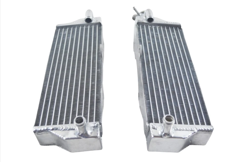 Radiador para Husqvarna CR125/WR125;CR250/WR250 CR/WR 300/360 2000-2012 2006 2007 Foto 3 de 4