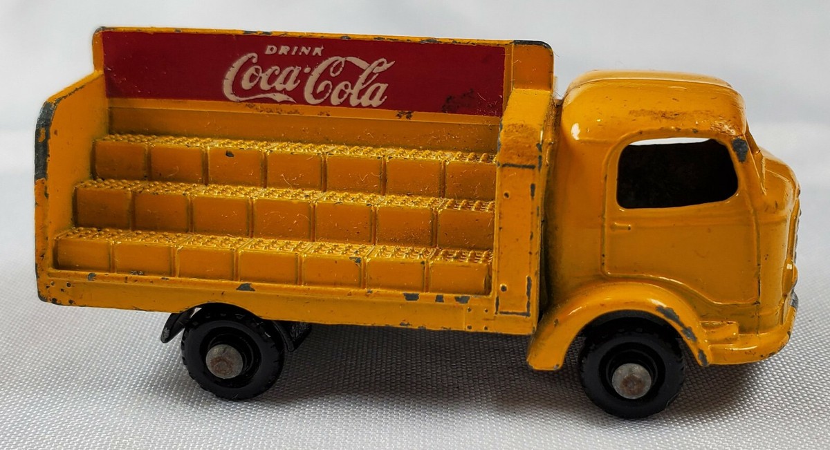 Coca-Cola 1960年代 レッドミニカー Coca-Cola 1960年代 レッドミニカー Amazon.com: Motorcity