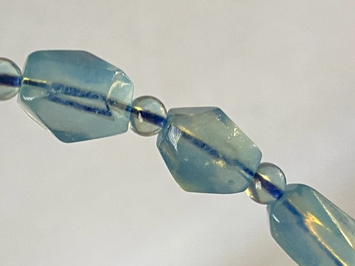 8" "Precious Gems"~ Natural Sky Blue AQUAMARINE BERYL Simple-Cut Bracelet I1407 - Picture 6 of 10