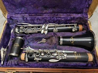 Normandy Special Wooden Bb Clarinet, Great Condition, Plays Fantastic!