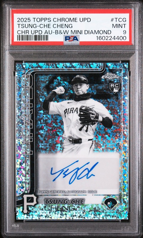 4400 Tsung-Che Cheng 2025 Topps Chrome Update Black White Diamond RC Auto PSA 9