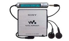 Sony MD MZ-E900 w/Cable Personal Mini Disc Player Silver Used tested From Japan