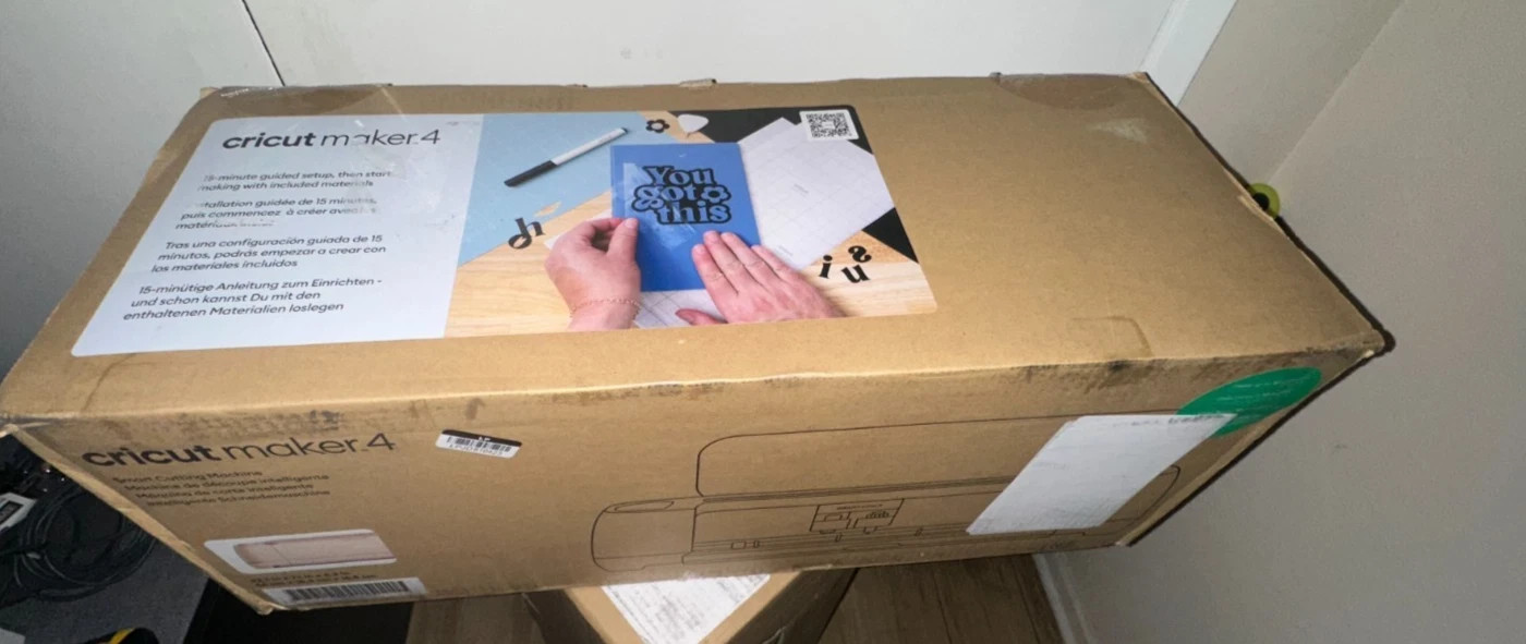 Cricut Maker 4 Smart Cutting Machine DIY Vinyl Paper Fabric Cutter New Sealed