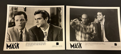 (2) Jim Carrey in The Mask (1994) ORIGINAL VINTAGE PHOTO MOVIE PROMO SHOTS
