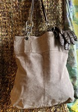 Large bucket/Tote bag in Taupe suede/black lining/Double suede handles/Perfecto!