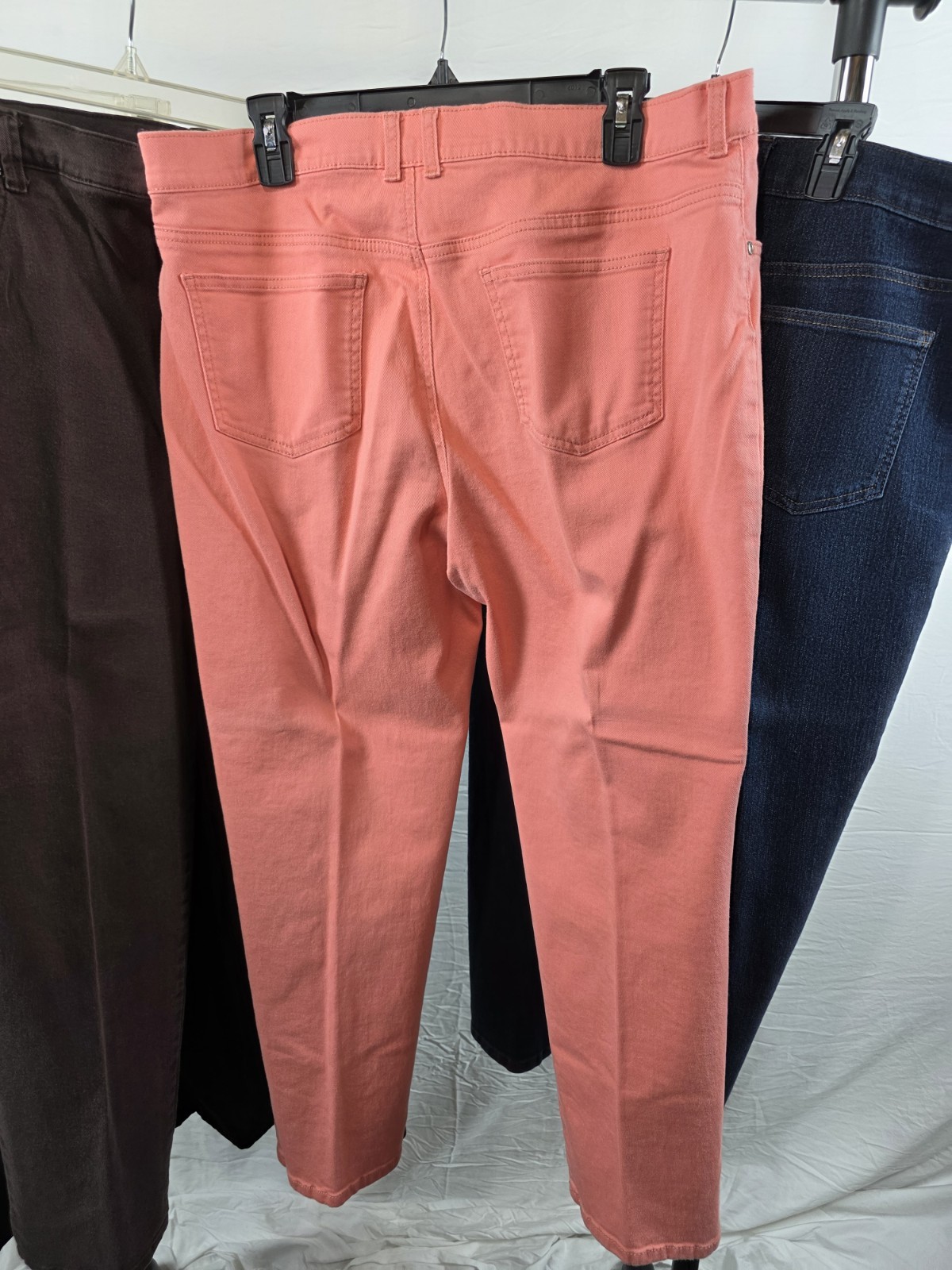 Four Gloria Vanderbilt Amanda & Basic  Editio Str… - image 13