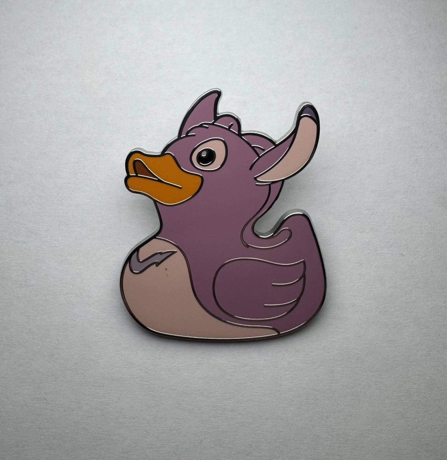 Angel - Ducks of Disney Pin Limited Mystery Series 1 2