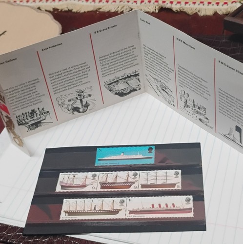 GB Stamps 1969 British Ships Presentation Pack Near MINT - Picture 4 of 6