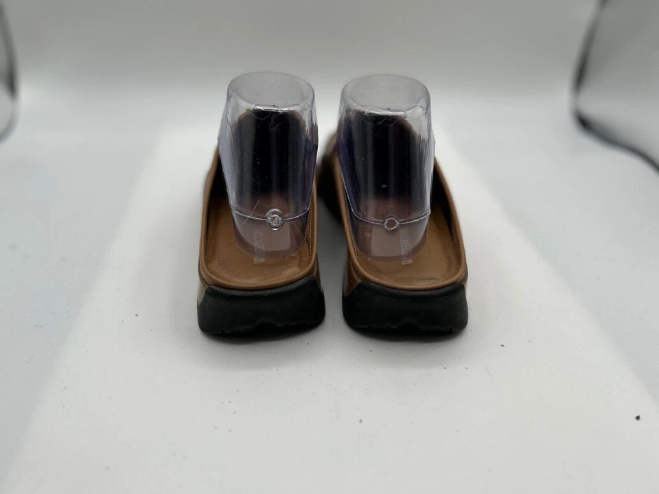 Sandalia Worthington Mules Para Mujer Talla 7.5M Marrón Negro Cuero Punta Redonda Foto 3 de 4