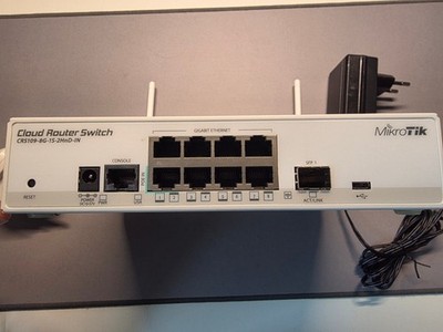 MikroTik CRS109-8G-1S-2HnD-IN | L3 Cloud Router Switch | mit Netzteil