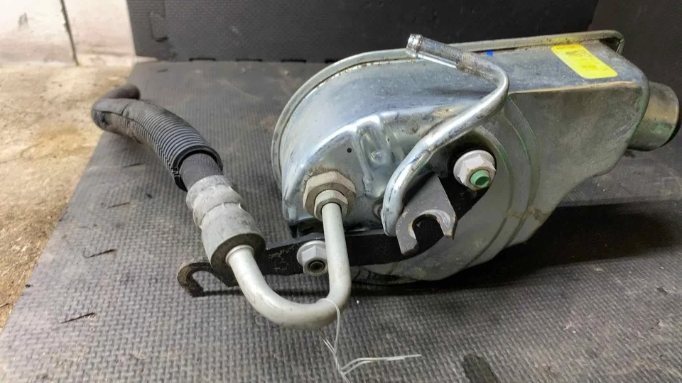 Двигатель насоса гидроусилителя руля Chevy Blazer 1996 1997 1998 99 00 01 02 03 04 05 от оригинального производителя - Изображение 2 из 4