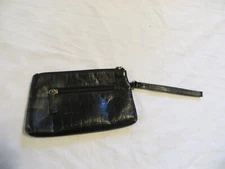 ili New York Leather Wristlet Strap Clutch Bag Leather Mock Crocodile Black