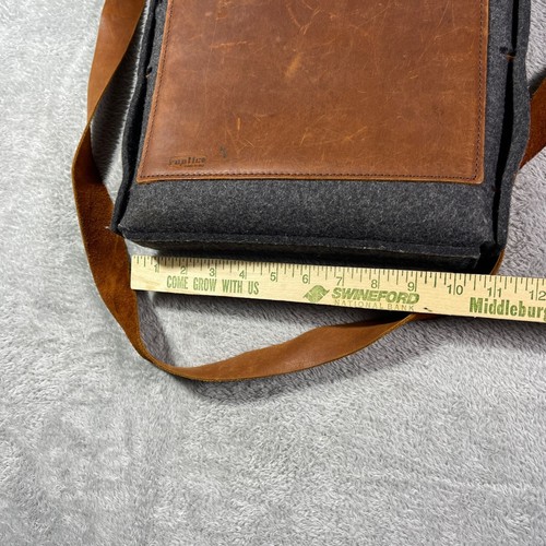 Bolso Mensajero para Laptop Rustico Hecho en EE. UU. Cuero Gamuza Gris Marrón Elegante Viajero - Imagen 4 de 9