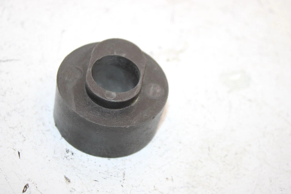 03 Arctic Cat Mountain Cat 900 Oem Track Adjuster Bushing 0704-672 Q2777 - Изображение 3 из 4