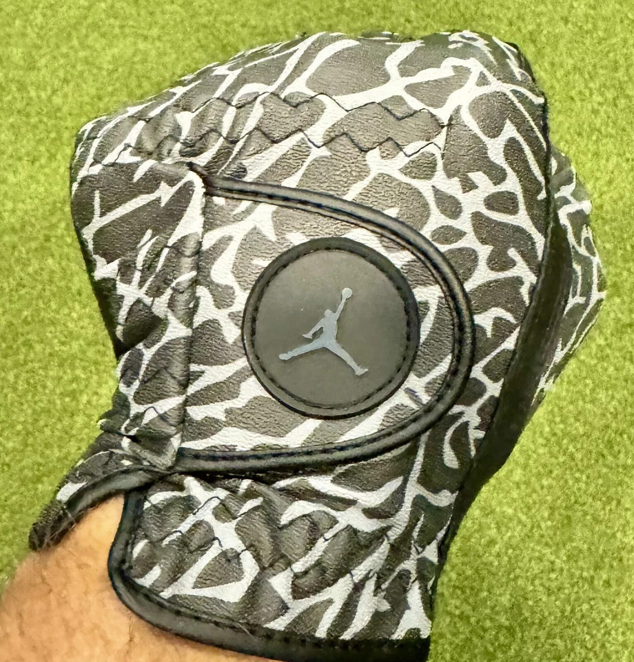 Air Jordan golf glove Black And Grey Cabretta Leather - Image 4 of 4