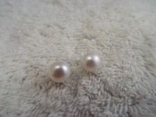 Genuine Pearl Stud Post Pierced Earrings (J10)