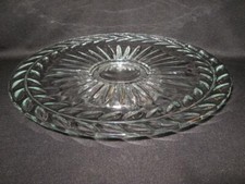 BEAUTIFUL VINTAGE CRYSTAL CLEAR CAKE STAND / PLATE