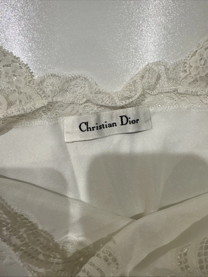 Vestido Blanco Vintage Dior Íntimo Nuevo con Etiquetas Satén, Encaje, Roseta Damas Talla Mediana Foto 3 de 4
