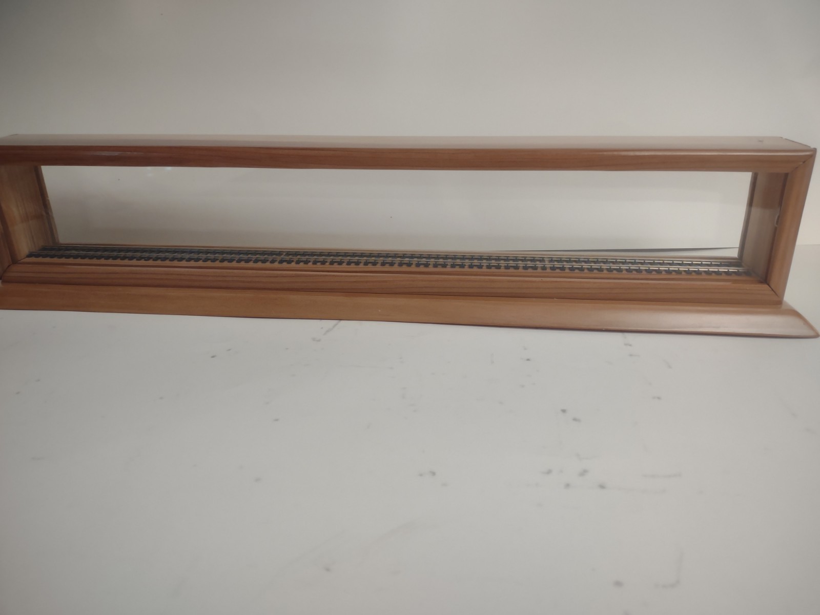 Model Trains Display Case HO Scale. Two Tone Red Wood.