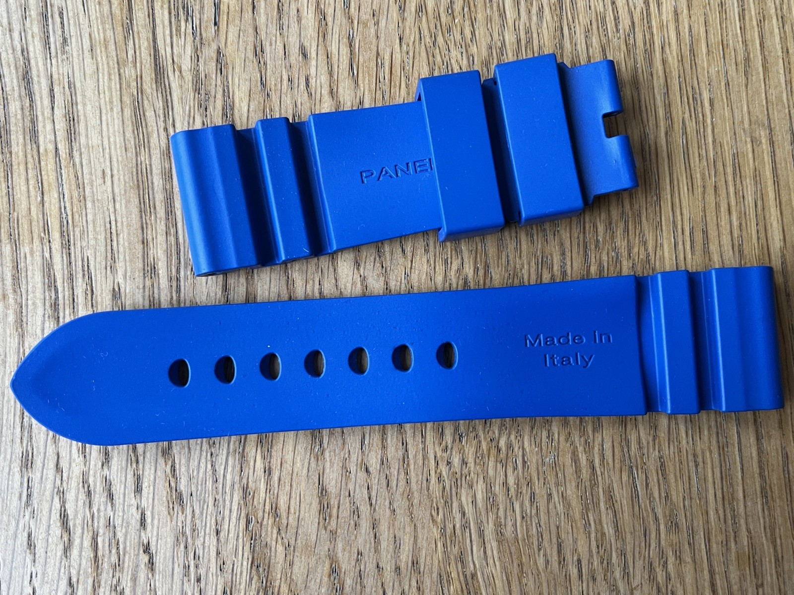 OFFICINE PANERAI OEM 24mm BLUE  ACCORDION RUBBER STRAP FOR TANG BUCKLE