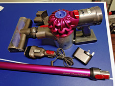 Dyson V7 Cordless Vacuum Cleaner - cleaned, working with accessories