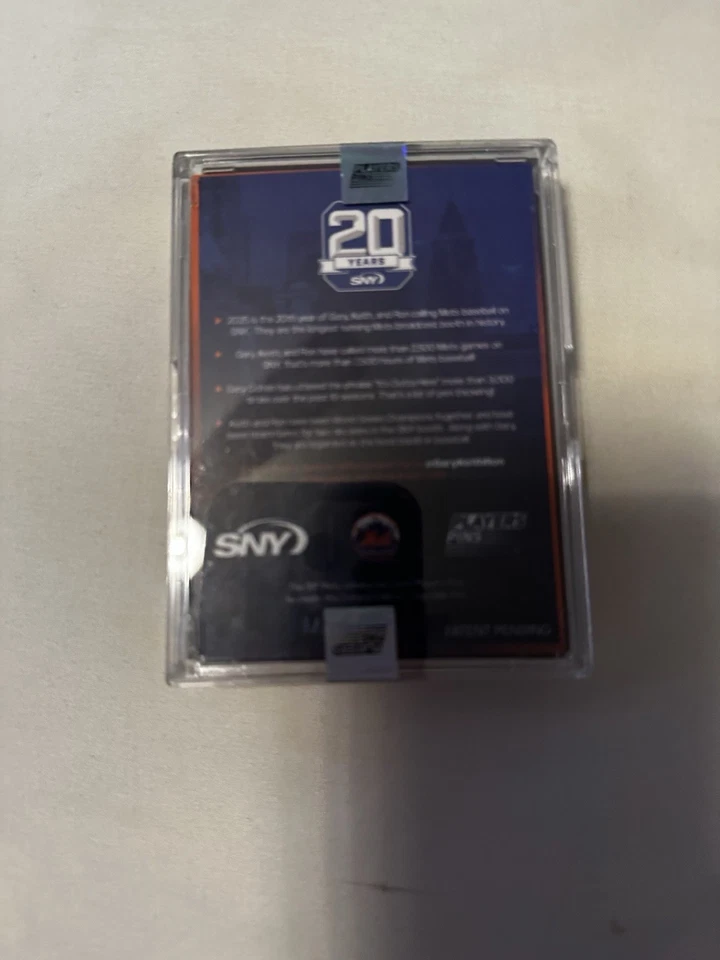 Keith Hernandez Limited Edition Players Pin - Image 2 of 2