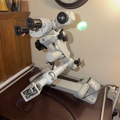 Carl Zeiss Microscope  F125 Surgical Wall Base 305415