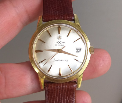 Cool Vintage 1960's Automatic Swiss Watch Luxor