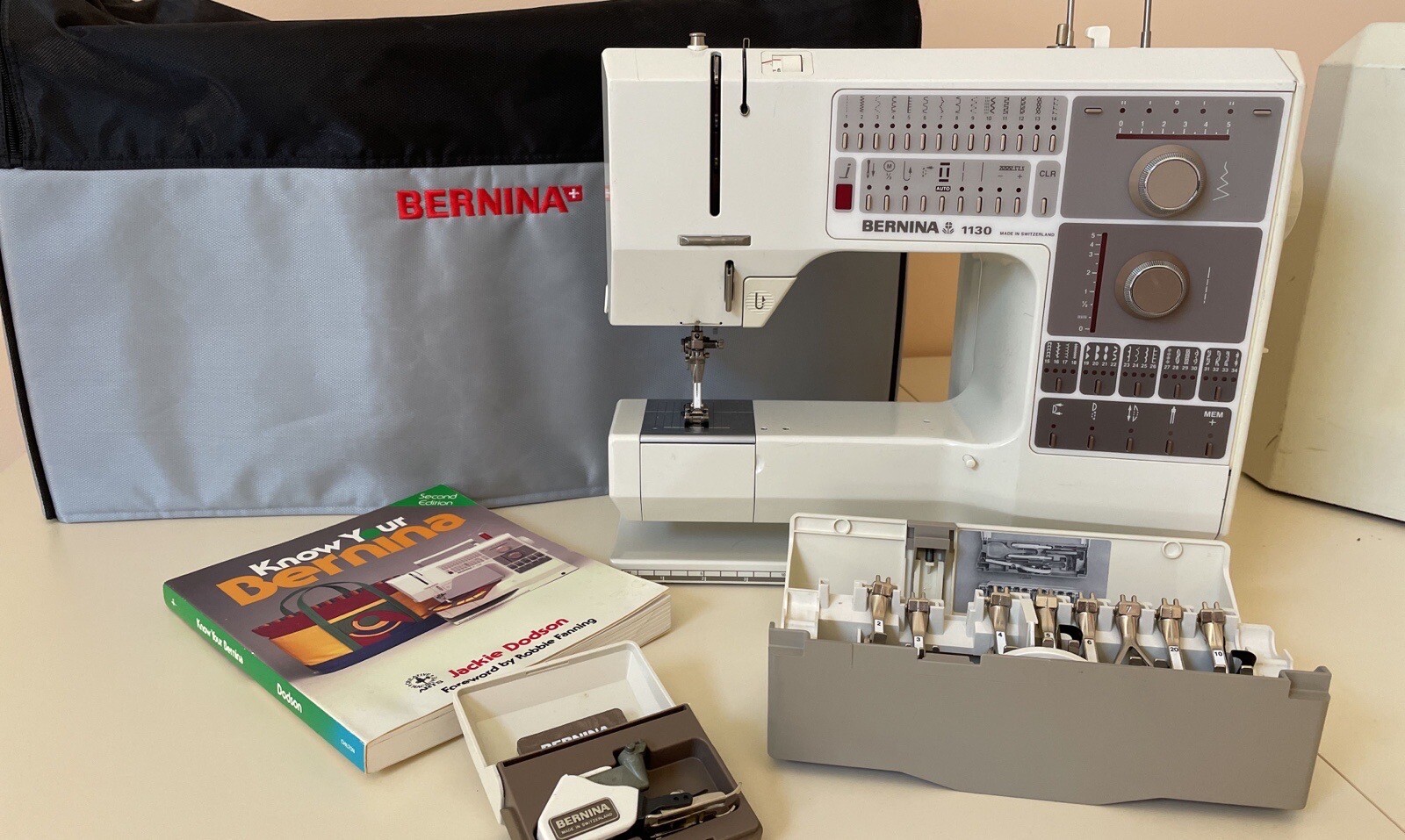 BERNINA 1130 Sewing Machine With Parts / Excellent Condition / 1