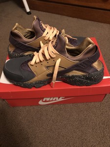 huarache elemental gold