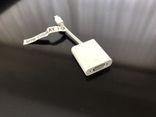 Apple VGA adapter