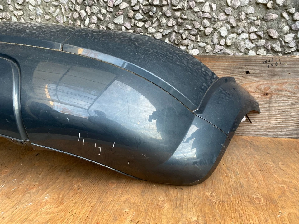 1999 to 2006 Audi TT S-line Quattro Rear Bumper Plastic Cover E5422 - Image 3 of 4