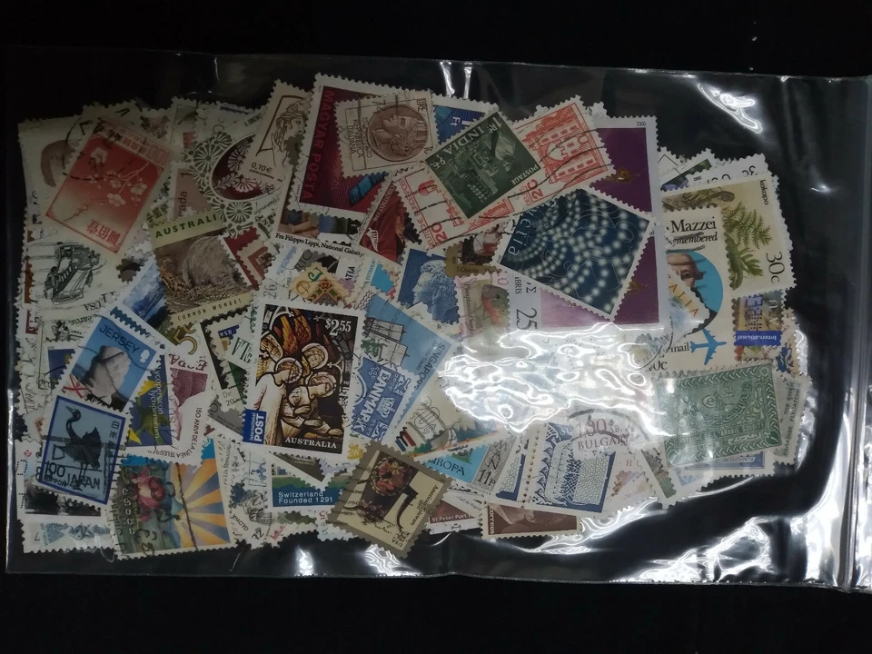 50gm Worldwide Used Stamps Off Paper - Image 3 of 3