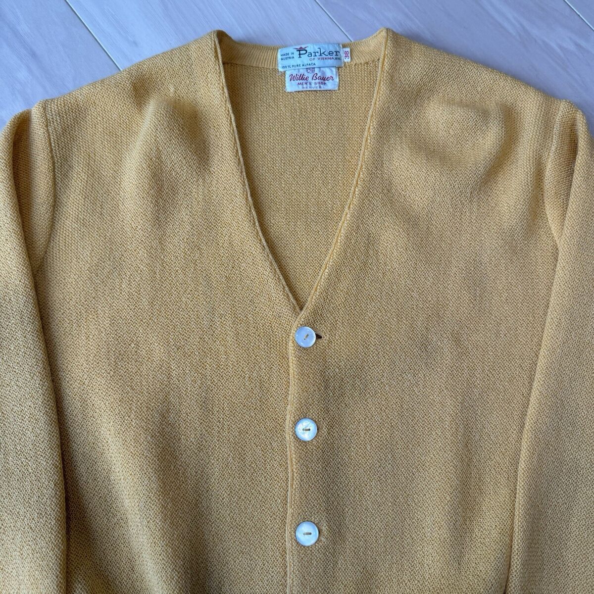 Vintage Alpaca Cardigan 38 Yellow 70s Parker of Vienna Vintage Alpaca Cardigan 38 Yellow 70s Parker of Vienna