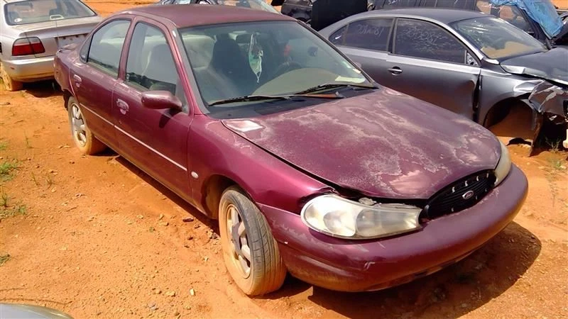 Colector de escape 4-121 2,0 L compatible con 96-00 CONTOUR 175836 Foto 2 de 4