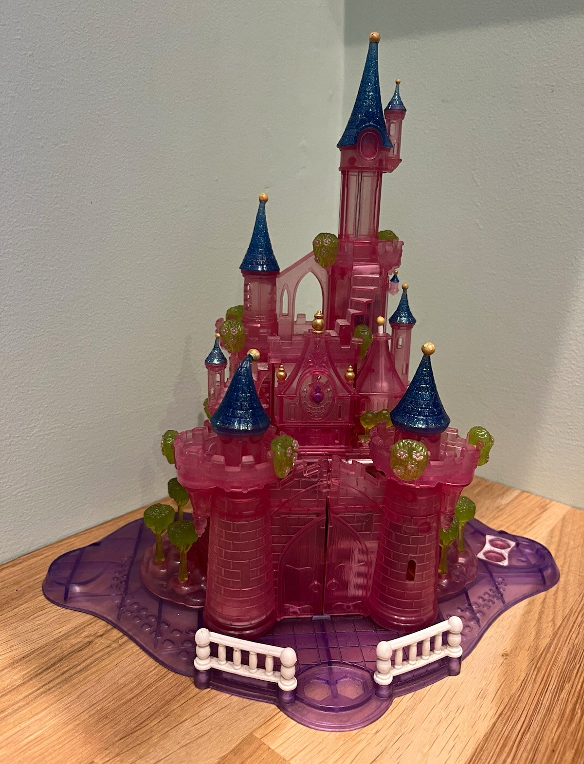 Vintage 1995 Bluebird Polly Pocket Disney Cinderella Light Up Castle - Working