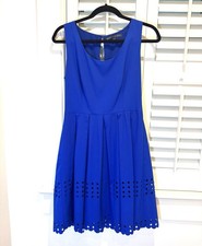 Brixon Ivy Women Size M James Laser Cut Shift Dress Blue Pleated Sleeveless EUC
